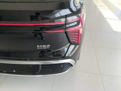 FAW Red Flag HS3 PHEV 117km Dynamic Edition - ფოტო 7