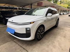 Li Auto L6 Pro - ფოტო 1