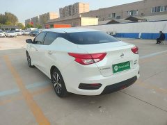 Nissan Bluebird 1.6L CVT Stylish Edition - ფოტო 4
