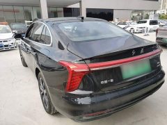 FAW Hongqi H5 PHEV 130 Super Hybrid Edition - ფოტო 4