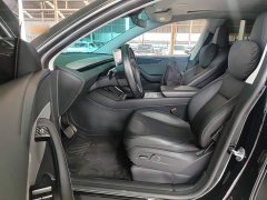 Tesla Model Y Rear-Wheel Drive - ფოტო 14