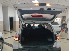 Kia Sportage 2.0L Automatic Smart Luxury Edition - ფოტო 18