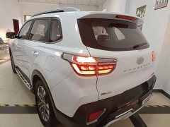 Kia Sportage 2.0L Automatic Smart Luxury Edition - ფოტო 4
