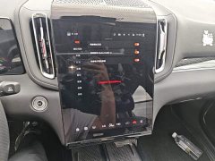 FAW Red Flag HS3 PHEV 117km Dynamic Edition - ფოტო 12