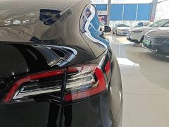 Tesla Model Y Standard Range RWD - ფოტო 7
