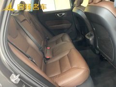 Volvo XC60 B5 AWD Smart Remote Luxury Edition - ფოტო 6