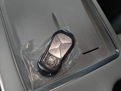 XPeng G9 702 Pro - ფოტო 8