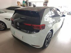 Volkswagen ID.3 Outstanding Edition - ფოტო 6