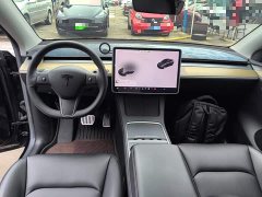 Tesla Model Y Rear-Wheel Drive - ფოტო 9