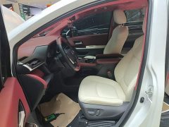 Toyota Sienna 2.5L Hybrid Comfort Edition - ფოტო 14