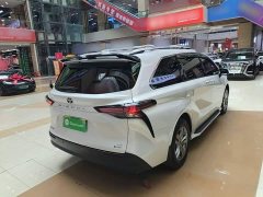 Toyota Sienna 2.5L Hybrid Comfort Edition - ფოტო 6