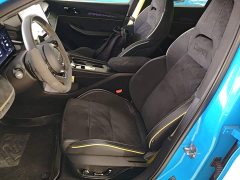 Lynk & Co 03 2.0T Diesel Automatic Cyan Custom Edition Performance Package - ფოტო 14