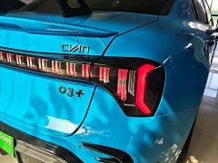 Lynk & Co 03 2.0T Diesel Automatic Cyan Custom Edition Performance Package - ფოტო 7