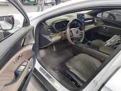 BYD Han EV Genesis Edition 715KM FWD Flagship - ფოტო 15