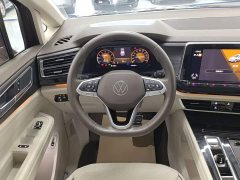 Volkswagen Viloran 380TSI Prestige - ფოტო 10