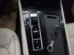Volkswagen Viloran 380TSI Prestige - ფოტო 13