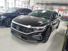 Volkswagen Passat Outstanding Edition 380TSI Dragon Ascendant Version - ფოტო 1