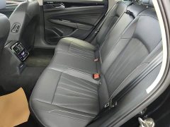 Volkswagen Passat Outstanding Edition 380TSI Dragon Ascendant Version - ფოტო 16