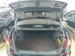 Volkswagen Passat Outstanding Edition 380TSI Dragon Ascendant Version - ფოტო 18