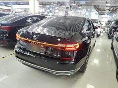 Volkswagen Passat Outstanding Edition 380TSI Dragon Ascendant Version - ფოტო 6