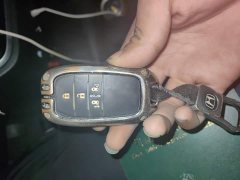 Honda Elysion 2.0L Hybrid Luxury - ფოტო 11
