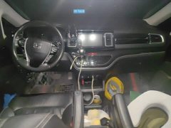 Honda Elysion 2.0L Hybrid Luxury - ფოტო 12