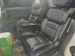 Honda Elysion 2.0L Hybrid Luxury - ფოტო 14