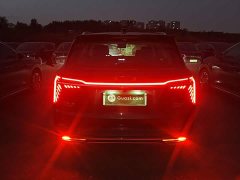 FAW Red Flag HS7 PHEV 2.0T PHEV AWD Flagship Comfort 6-Seater - ფოტო 5