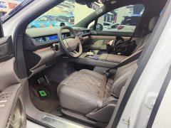 NIO ES8 Six-Seat Executive Luxury Edition - ფოტო 14
