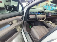 NIO ES8 Six-Seat Executive Luxury Edition - ფოტო 15