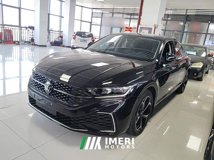 Volkswagen Passat 330TSI Starry Sky Elite - ავტომობილი ჩინეთიდან