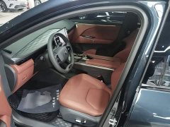 BAIC Arcfox Alpha T5 Pure Electric 660 Yuan Jing Shenxing Edition - ფოტო 14