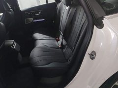Mercedes-Benz EQE 350 Luxury - ფოტო 16