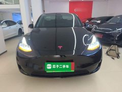 Tesla Model Y Rear-Wheel Drive - photo 2