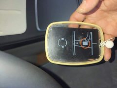 Tesla Model Y Rear-Wheel Drive - photo 8