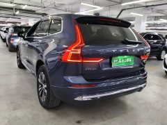 Volvo XC60 B5 AWD Smart Luxury Edition - ფოტო 4