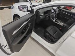 Geely Emgrand 4 Million Commemorative Edition 1.5L CVT Excellence - ფოტო 15