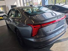 FAW Red Flag H5 PHEV 170 Super Hybrid Edition - ფოტო 4