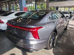 FAW Red Flag H5 PHEV 170 Super Hybrid Edition - ფოტო 6