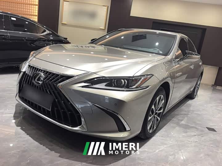 Lexus ES 200 Excellence Edition