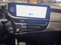 Lexus ES 200 Excellence Edition - ფოტო 12