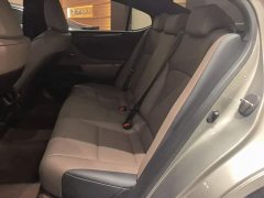 Lexus ES 200 Excellence Edition - ფოტო 16