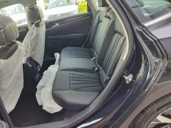 Volkswagen Passat Outstanding Edition 380TSI Dragon Ascendant Version - ფოტო 16