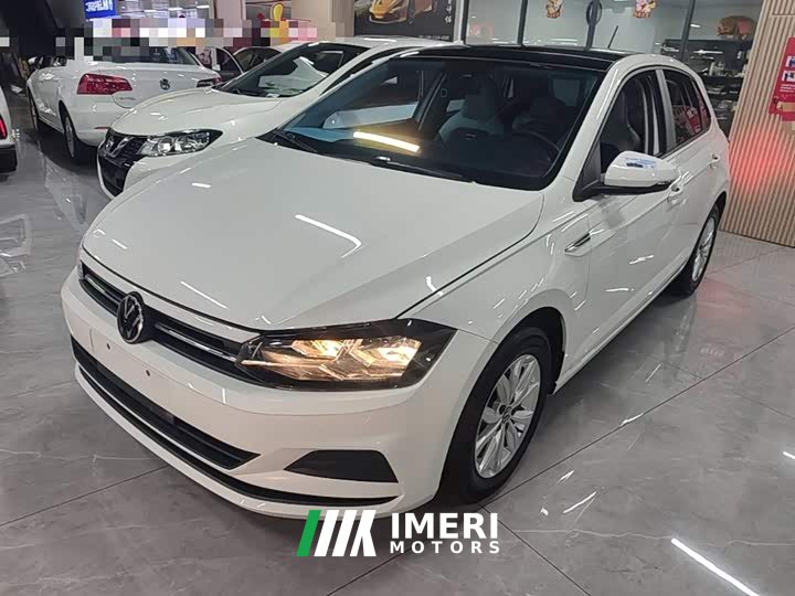 Volkswagen Polo Plus 1.5L Automatic Colorful Tech Edition