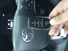 Toyota Camry 2.0L Base - ფოტო 8