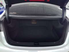 BYD Han EV Standard Range Luxury - фото 18