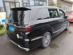 Honda Elysion 2.0L e:HEV Luxury Prestige Edition - ფოტო 6