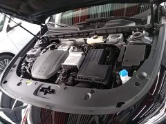 FAW Hongqi H5 PHEV 130 Super Hybrid Edition - ფოტო 19
