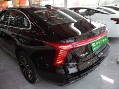 FAW Hongqi H5 PHEV 130 Super Hybrid Edition - ფოტო 5