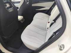 BYD Seal 06 DM-i Smart Drive Edition 80KM Luxury - ფოტო 16